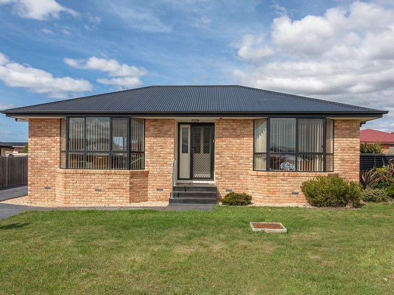 1/26 Madison Avenue, Brighton TAS 7030
