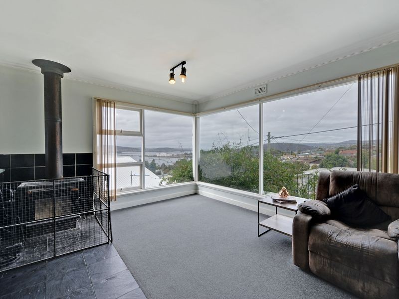 22 Ash Street, Lutana TAS 7009