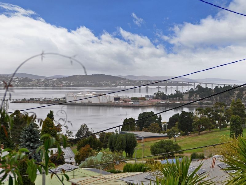 22 Ash Street, Lutana TAS 7009