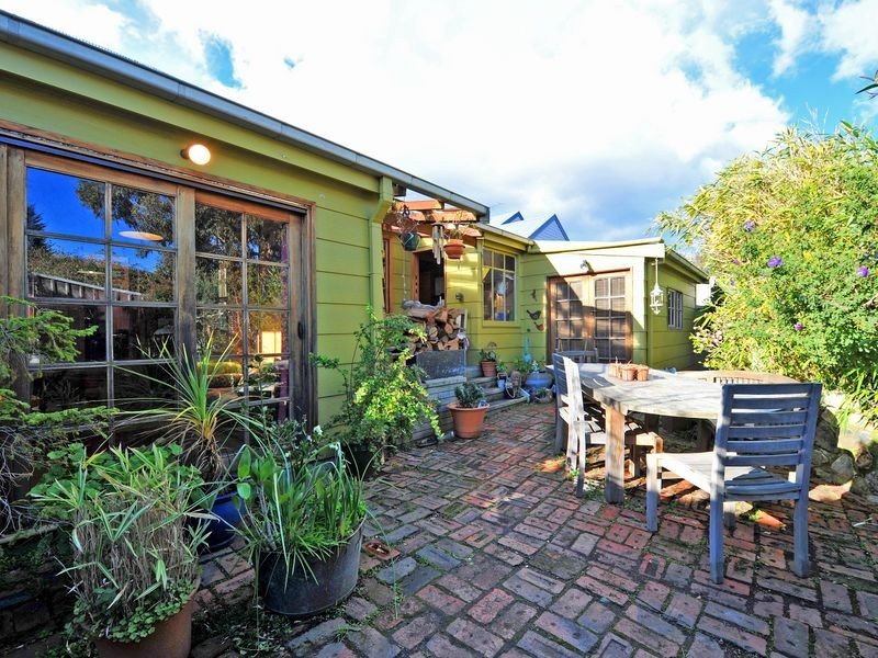 6 Thirza Street, New Town TAS 7008