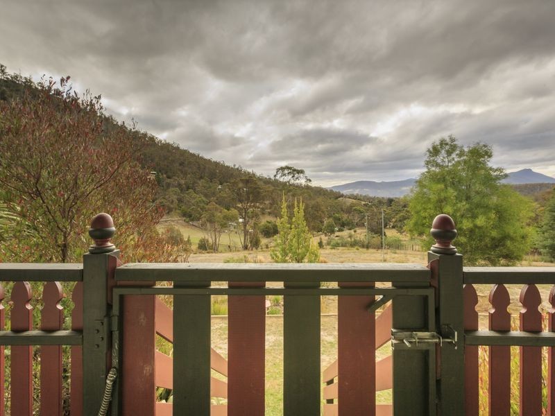 Molesworth TAS 7140