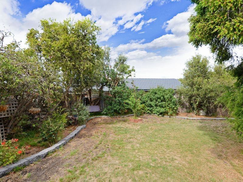 6 Tollard Court, Rokeby TAS 7019