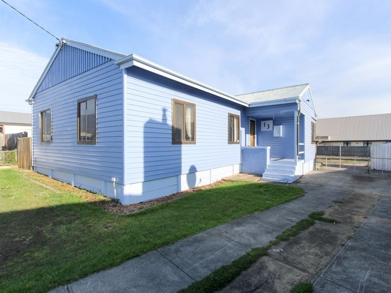 13 Somerton Crescent, Derwent Park TAS 7009