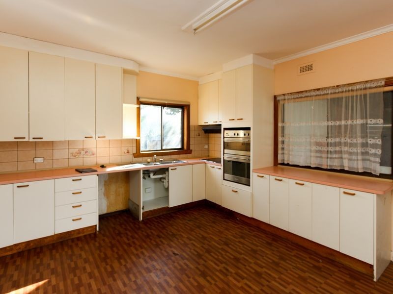13 Somerton Crescent, Derwent Park TAS 7009
