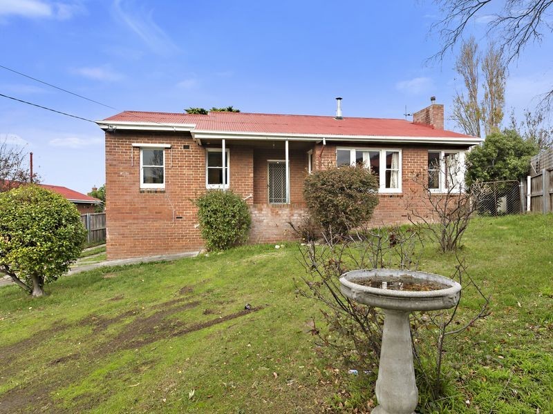 1 Morriss Avenue, Montrose TAS 7010