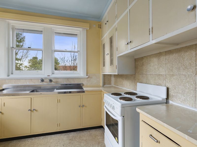 1 Morriss Avenue, Montrose TAS 7010