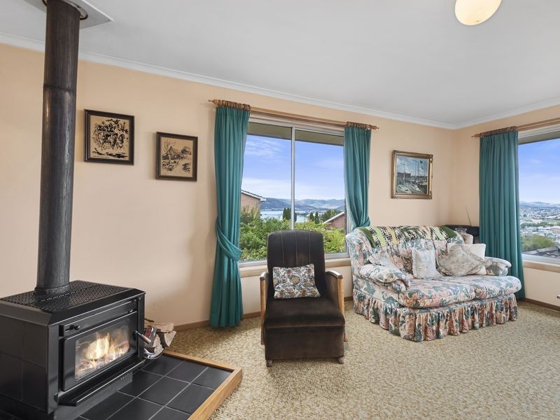 2/24 Victor Place, Glenorchy TAS 7010