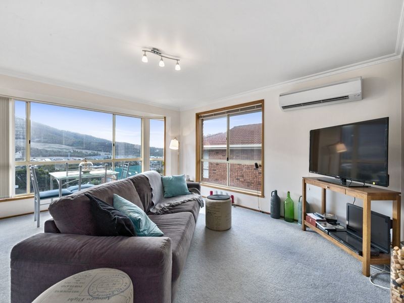 1/4 Lucia Court, Glenorchy TAS 7010