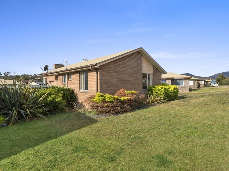 10 Guilford Crescent, Gagebrook TAS 7030