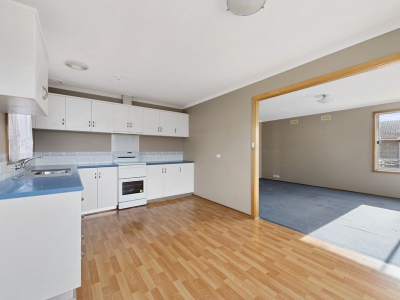 10 Guilford Crescent, Gagebrook TAS 7030