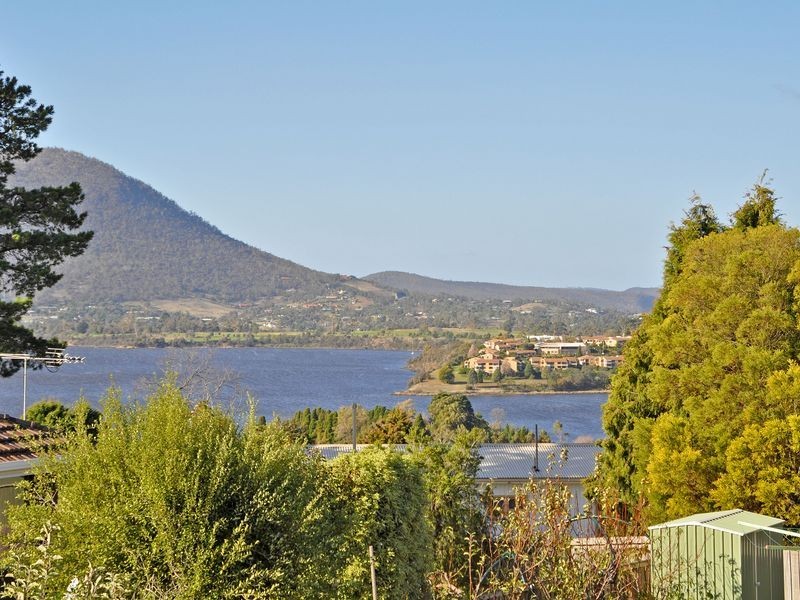25 Sunshine Road, Austins Ferry TAS 7011