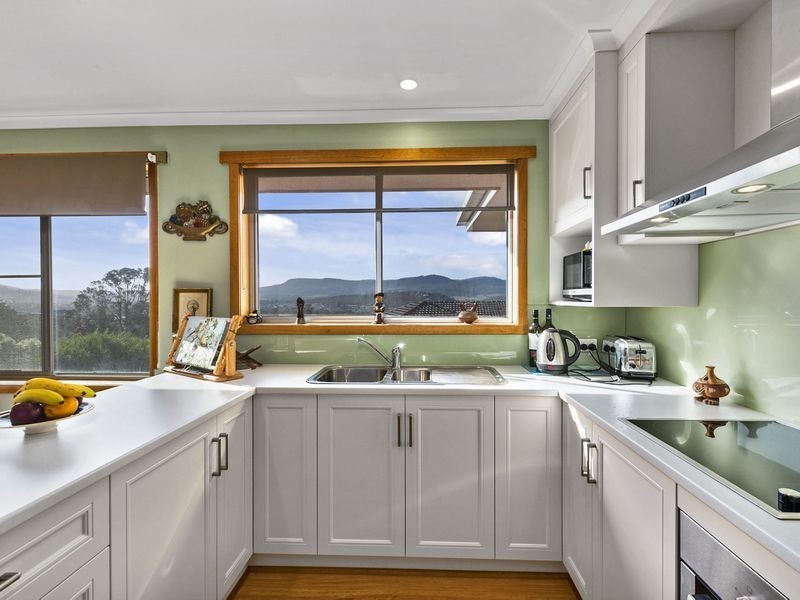 25 Sunshine Road, Austins Ferry TAS 7011