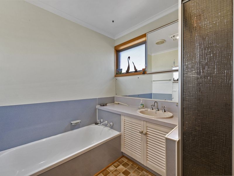 25 Sunshine Road, Austins Ferry TAS 7011