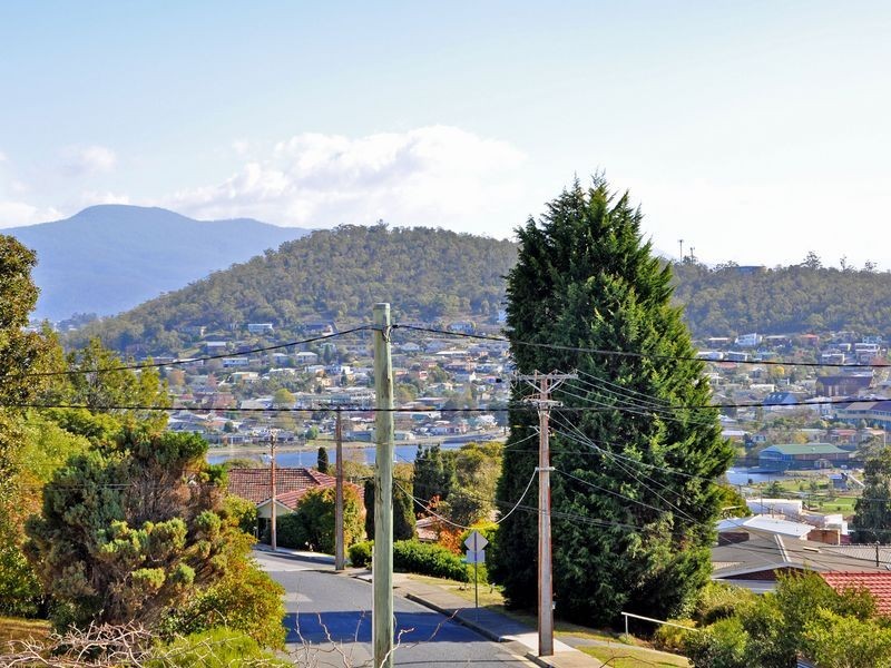 25 Sunshine Road, Austins Ferry TAS 7011