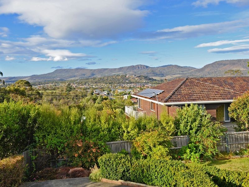 25 Sunshine Road, Austins Ferry TAS 7011