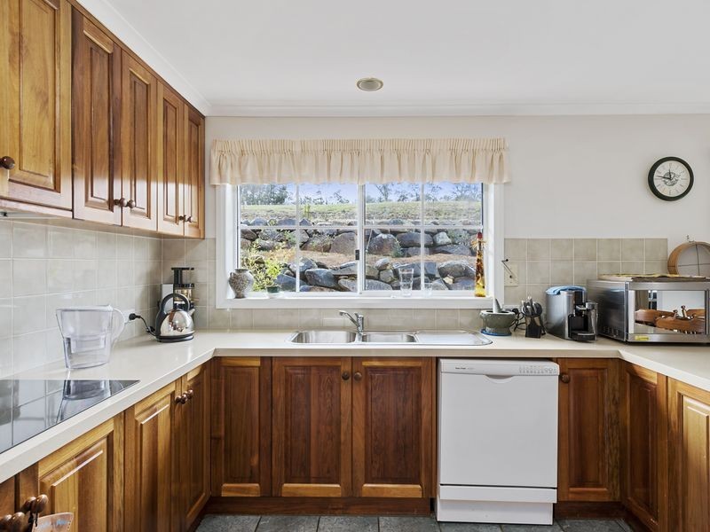 8 Cobbs Hill Road, Bridgewater TAS 7030