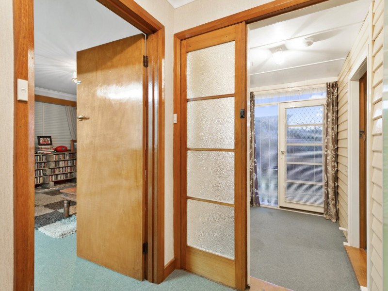 26 Broad Street, Lindisfarne TAS 7015