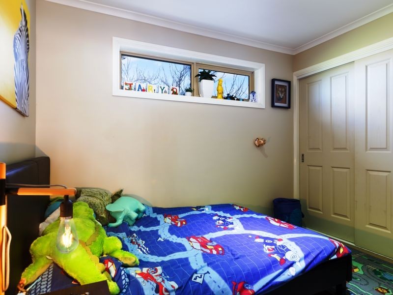 27 Adelphi Road, Claremont TAS 7011