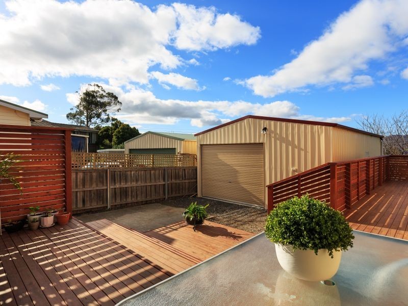 27 Adelphi Road, Claremont TAS 7011