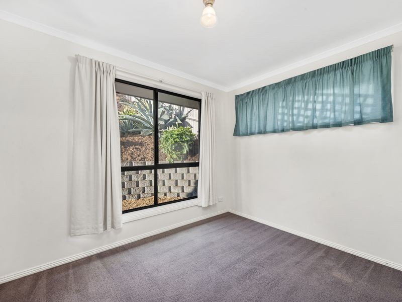 Unit 1/98 Sunshine Road, Austins Ferry TAS 7011