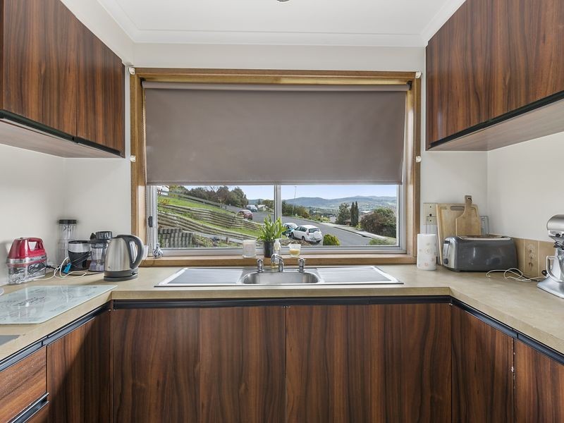 11 Seddon Street, Austins Ferry TAS 7011