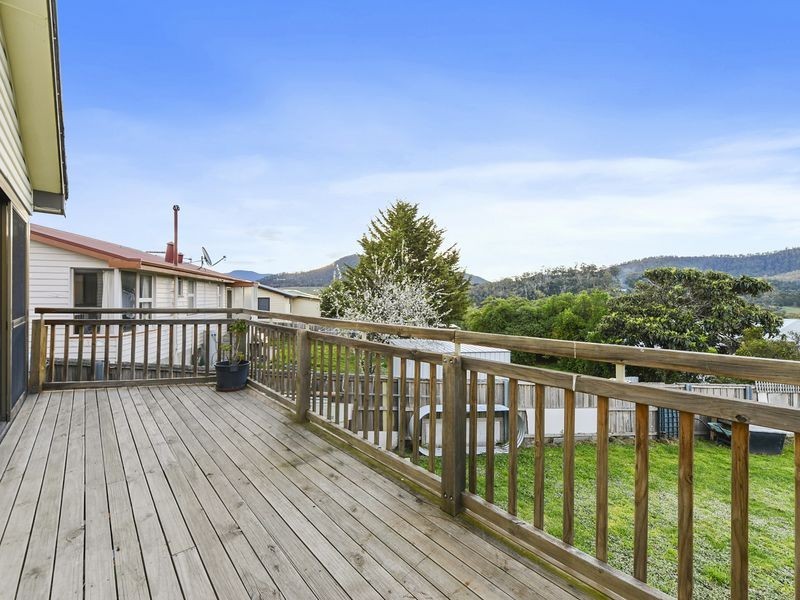 15 Waratah Road, Risdon Vale TAS 7016