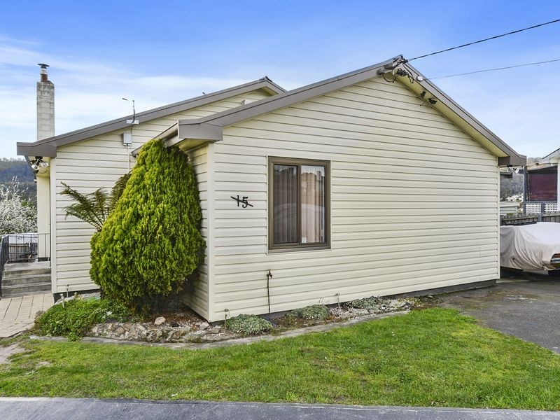 15 Waratah Road, Risdon Vale TAS 7016