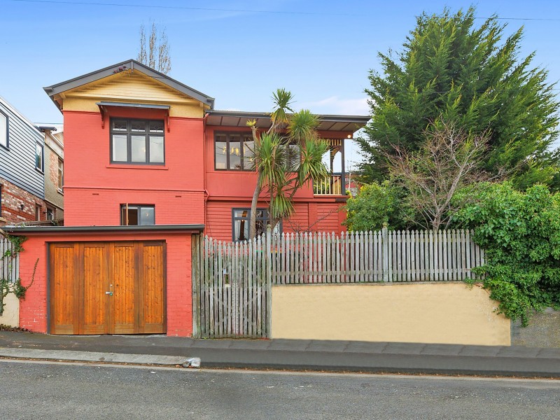 1 Salvator Road, West Hobart TAS 7000