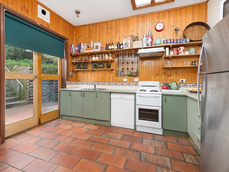 1 Salvator Road, West Hobart TAS 7000
