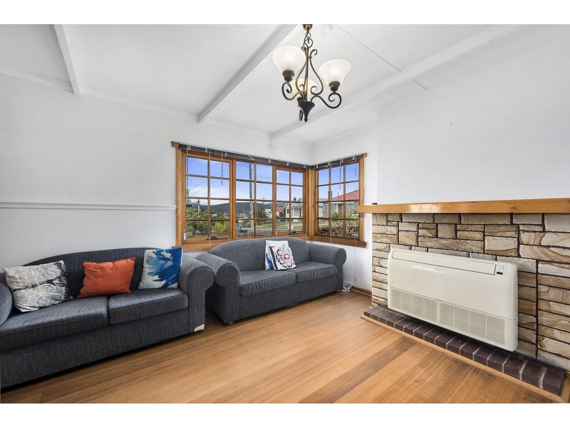 77 Renfrew Circle, Goodwood TAS 7010