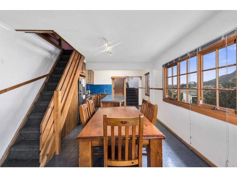 77 Renfrew Circle, Goodwood TAS 7010