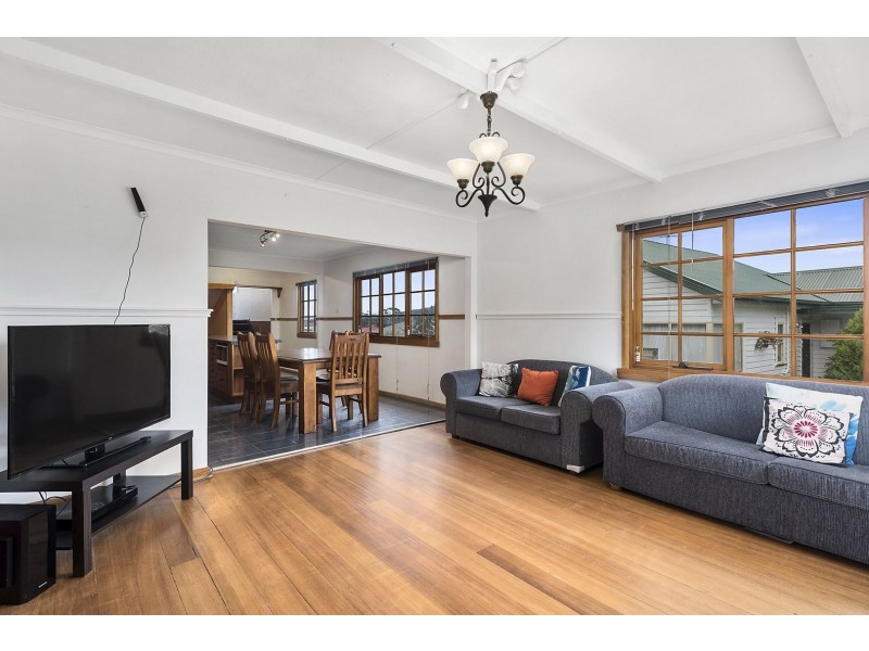 77 Renfrew Circle, Goodwood TAS 7010