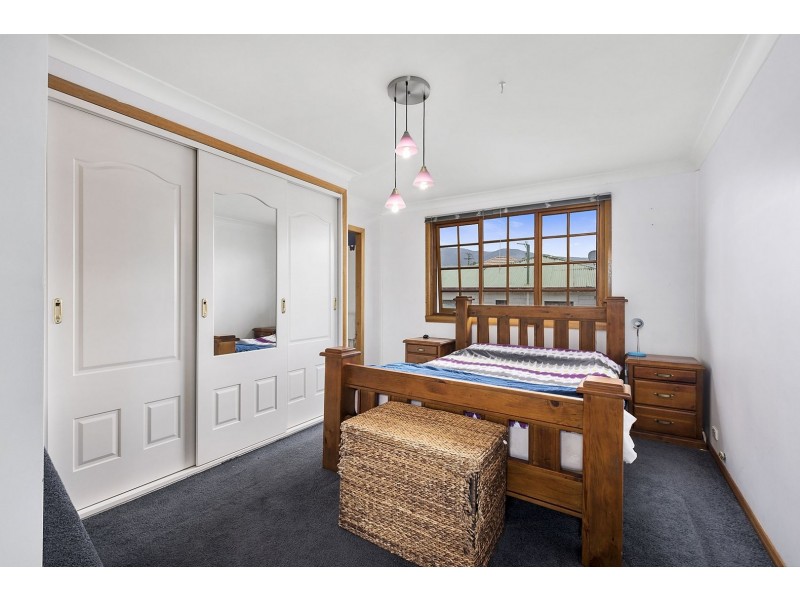 77 Renfrew Circle, Goodwood TAS 7010