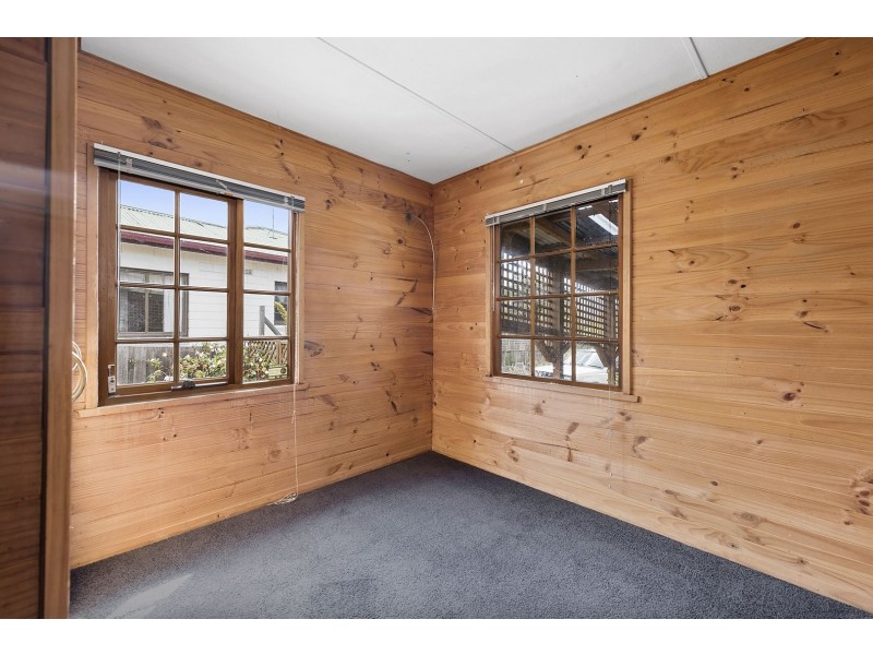 77 Renfrew Circle, Goodwood TAS 7010