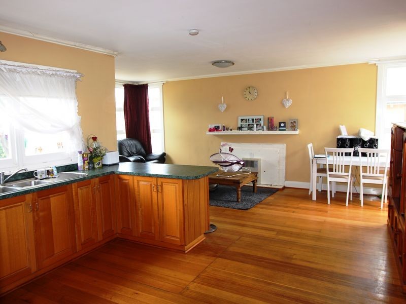 21 Pioneer Avenue, New Norfolk TAS 7140
