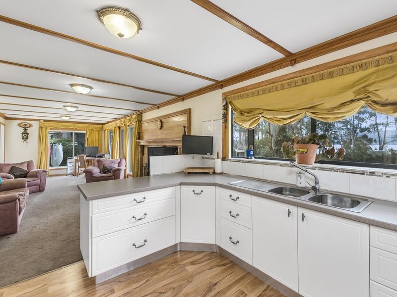 211 Bradys Lake Road, Bradys Lake TAS 7140