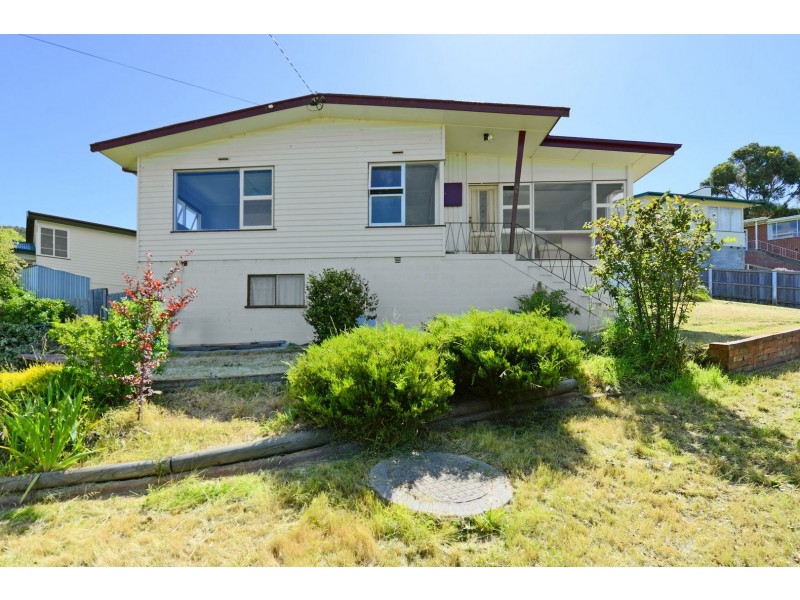44 Carnegie Street, Claremont TAS 7011
