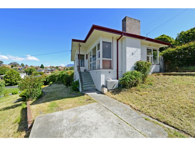 44 Carnegie Street, Claremont TAS 7011