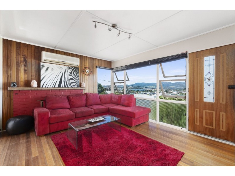 44 Carnegie Street, Claremont TAS 7011