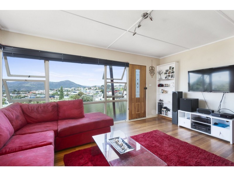 44 Carnegie Street, Claremont TAS 7011