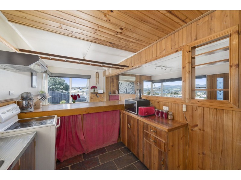 44 Carnegie Street, Claremont TAS 7011