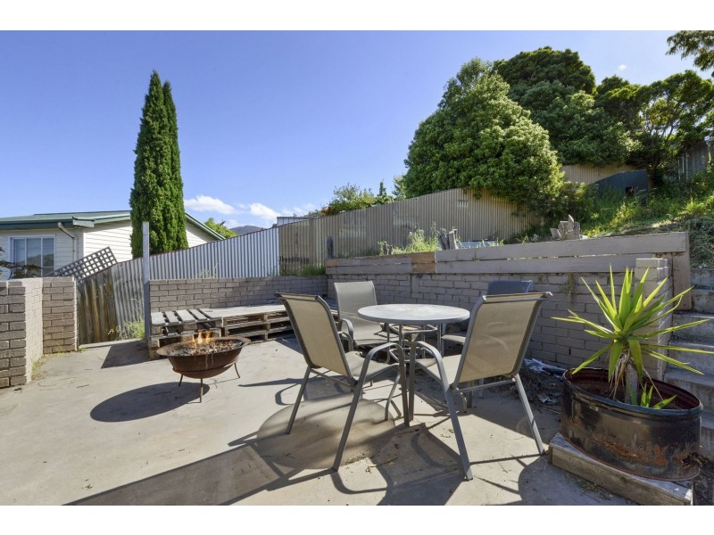 44 Carnegie Street, Claremont TAS 7011