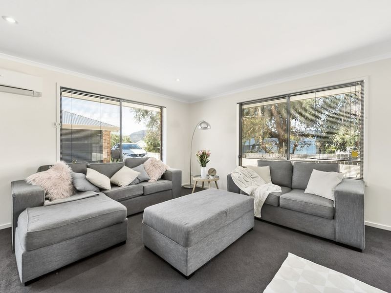 2/19 Amaroo Road, Austins Ferry TAS 7011