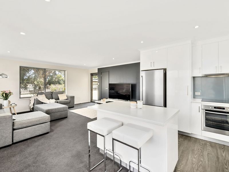 2/19 Amaroo Road, Austins Ferry TAS 7011