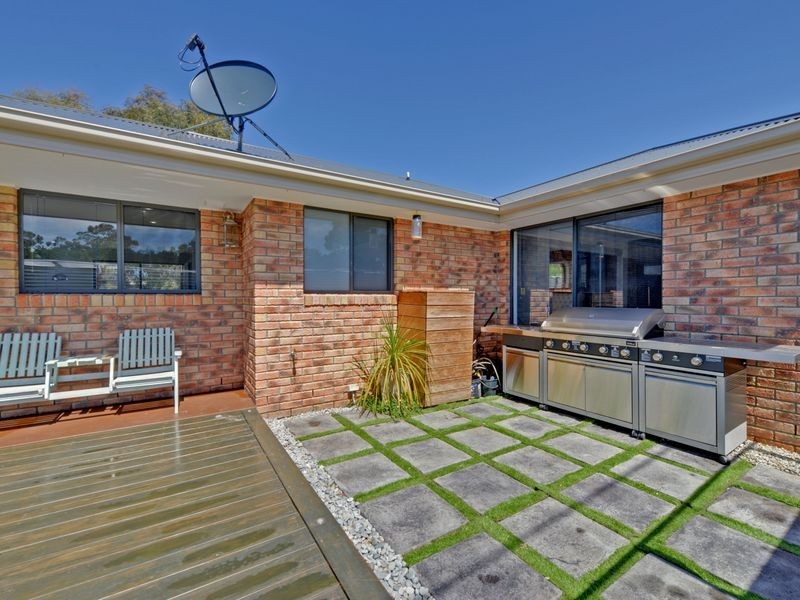 2/19 Amaroo Road, Austins Ferry TAS 7011