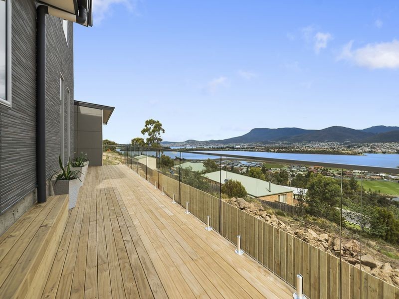 45 Grevillea Avenue, Old Beach TAS 7017