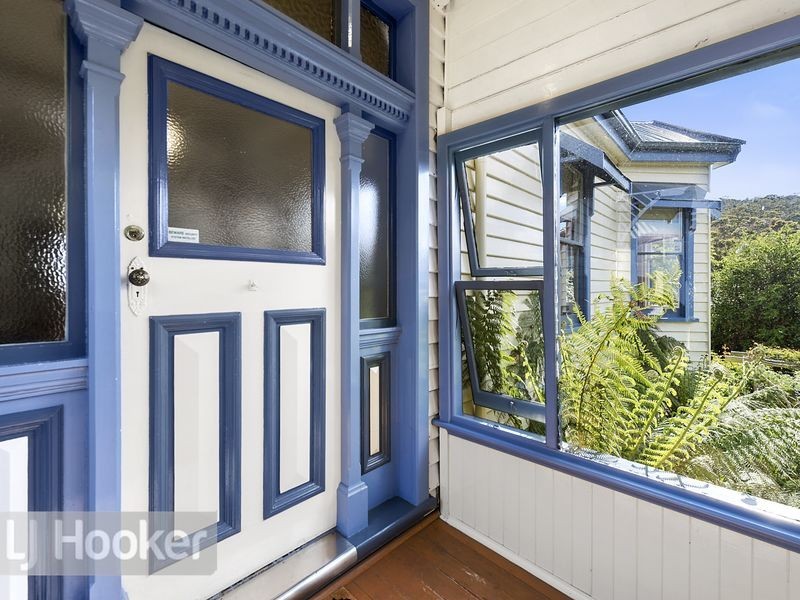 22 Boa Vista Road, New Town TAS 7008