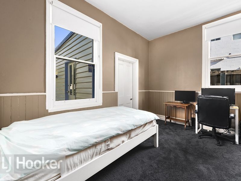 22 Boa Vista Road, New Town TAS 7008