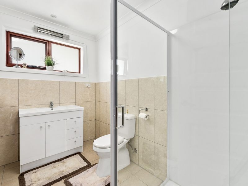 25 Kilander Crescent, Berriedale TAS 7011