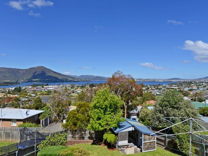 9 Dalgety Street, Claremont TAS 7011